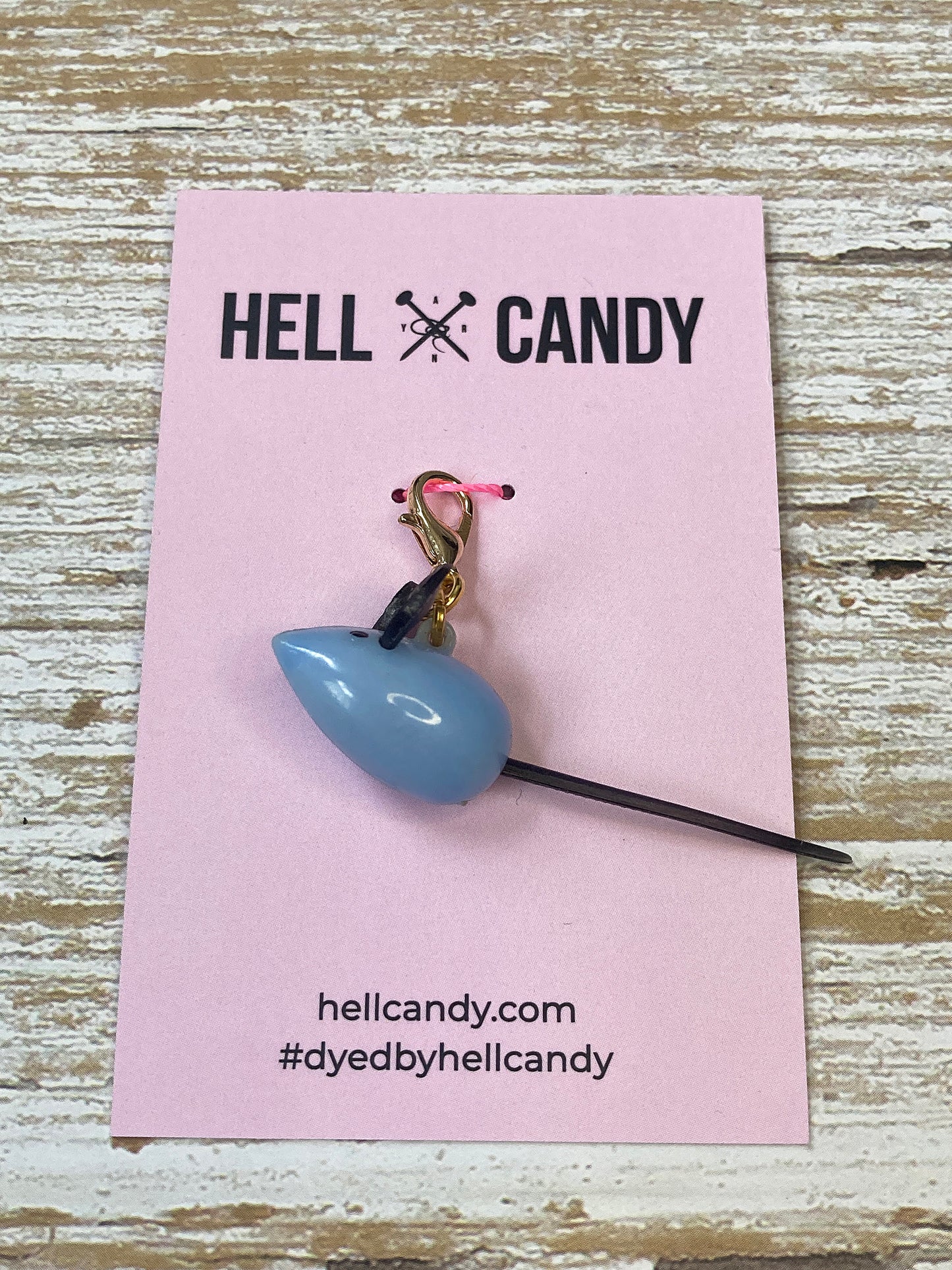 Hellcandy Vintage Stitch Marker - little blue mouse
