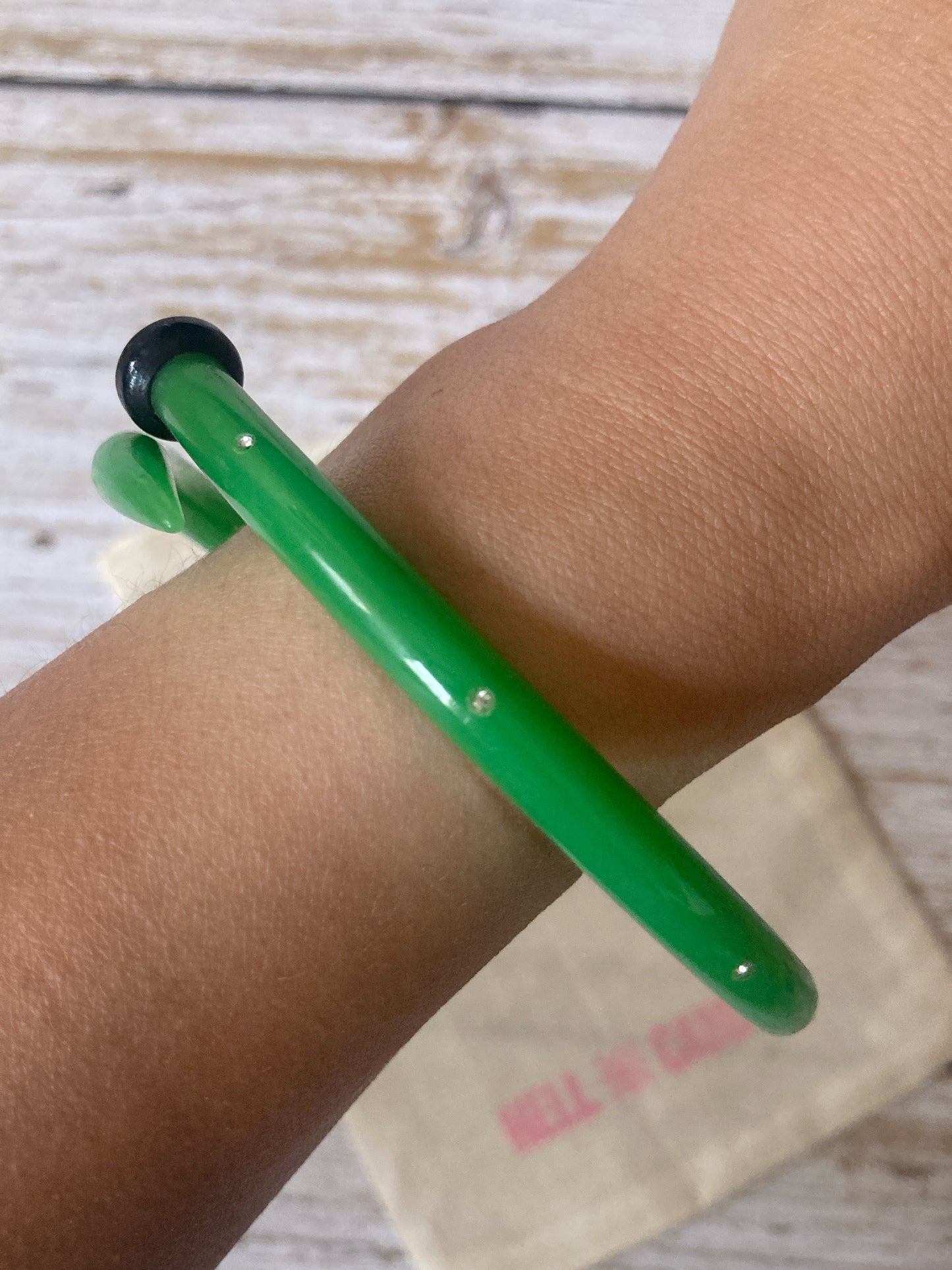 Hellcandy | Knitting Bangle - green with tiny rhinestones